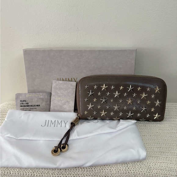 Jimmy Choo Fillipa Taupe Wallet with Star Accents Full inclusion - Picture 2 of 15